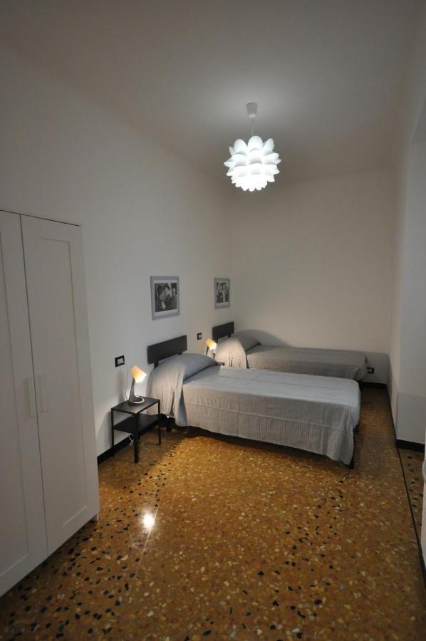 Perdianahouse Waterfront Apartment เจนัว ภายนอก รูปภาพ
