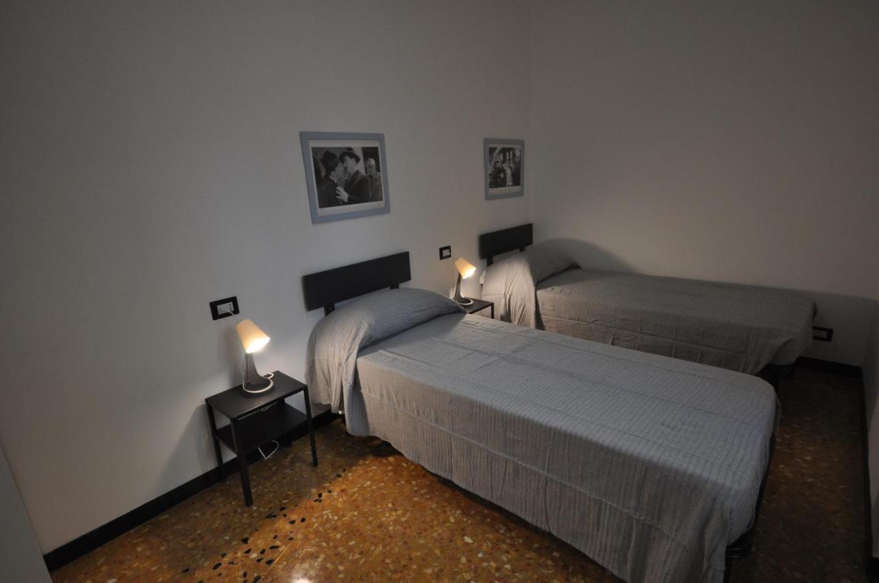 Perdianahouse Waterfront Apartment เจนัว ภายนอก รูปภาพ